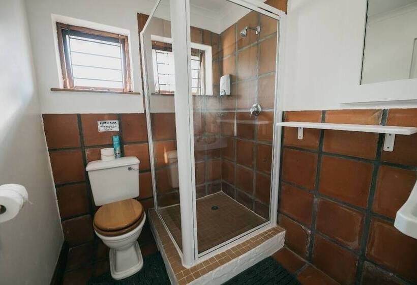 Номер Стандарт, The Village Lodge