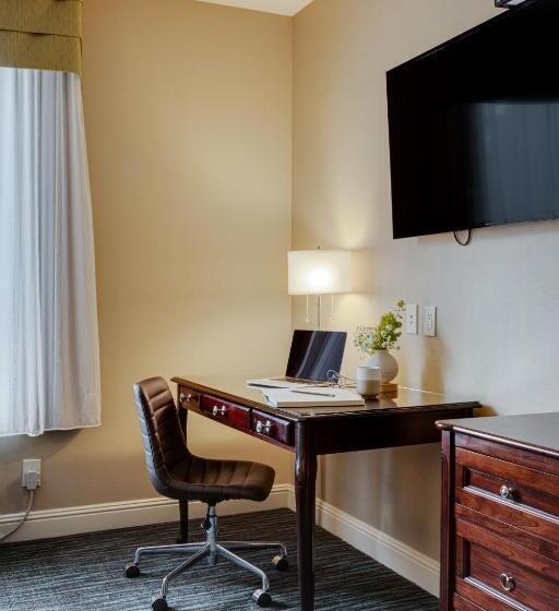 Люкс Кровать Кинг, Ayres Hotel & Spa Mission Viejo   Lake Forest