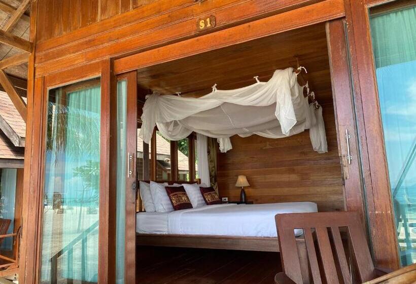 프리미엄 방갈로, Lipe Beach Resort