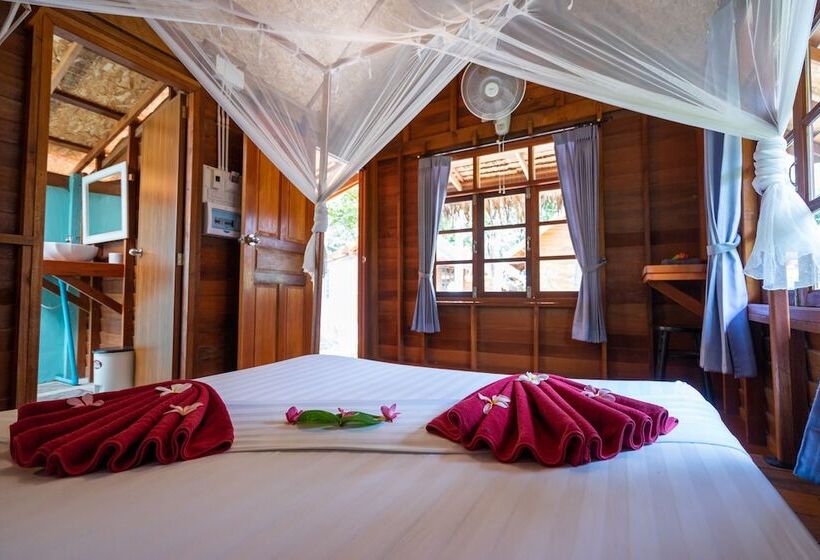 디럭스 방갈로, Lipe Beach Resort