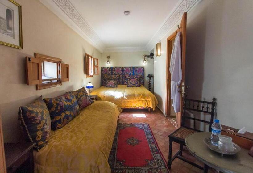 Номер Стандарт Трехместный, Riad Thamayna