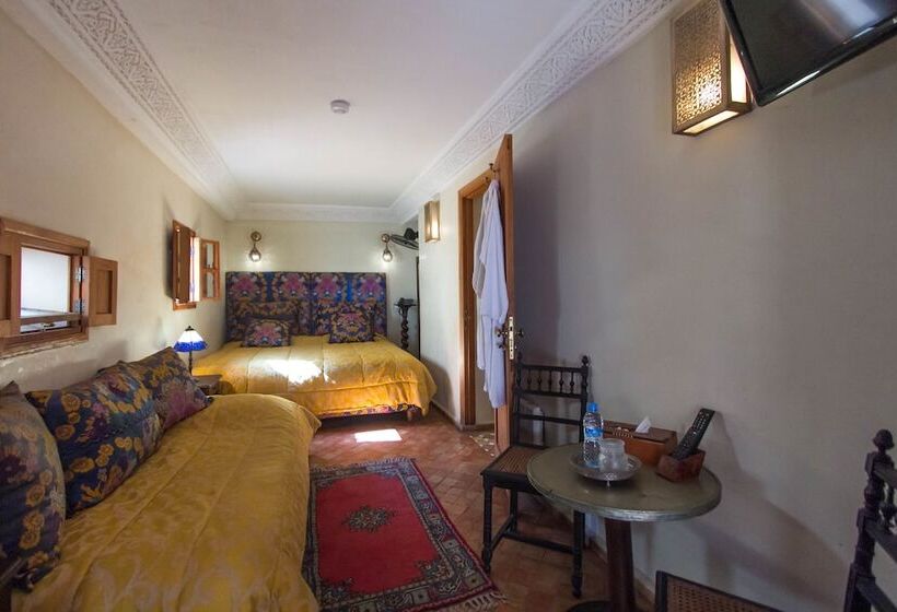 Номер Стандарт Трехместный, Riad Thamayna