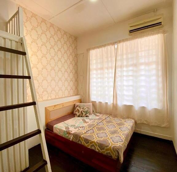 חדר דלוקס, X Plorer Backpackers   Hostel