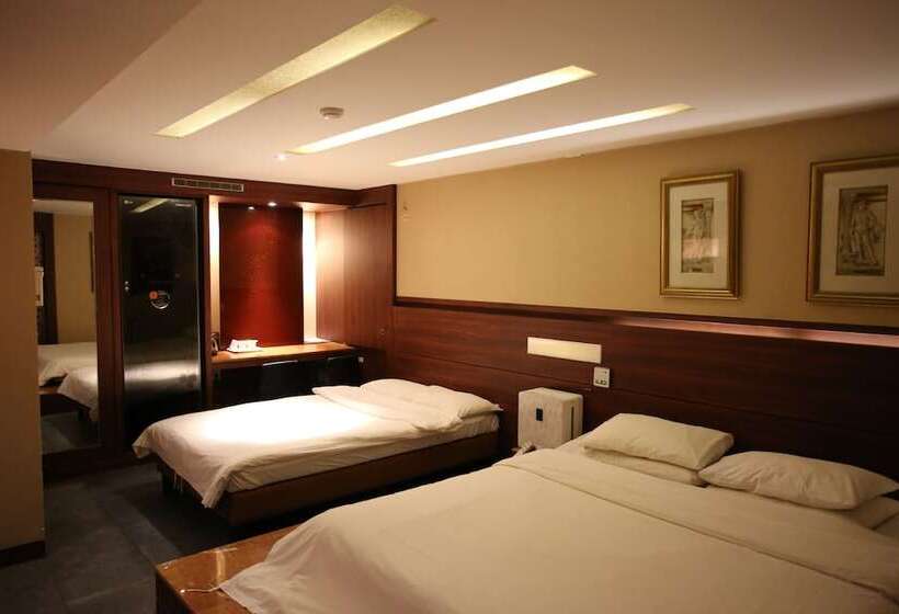 스탠다드 룸, Friendly Dh Naissance Hotel By Mindrum Group