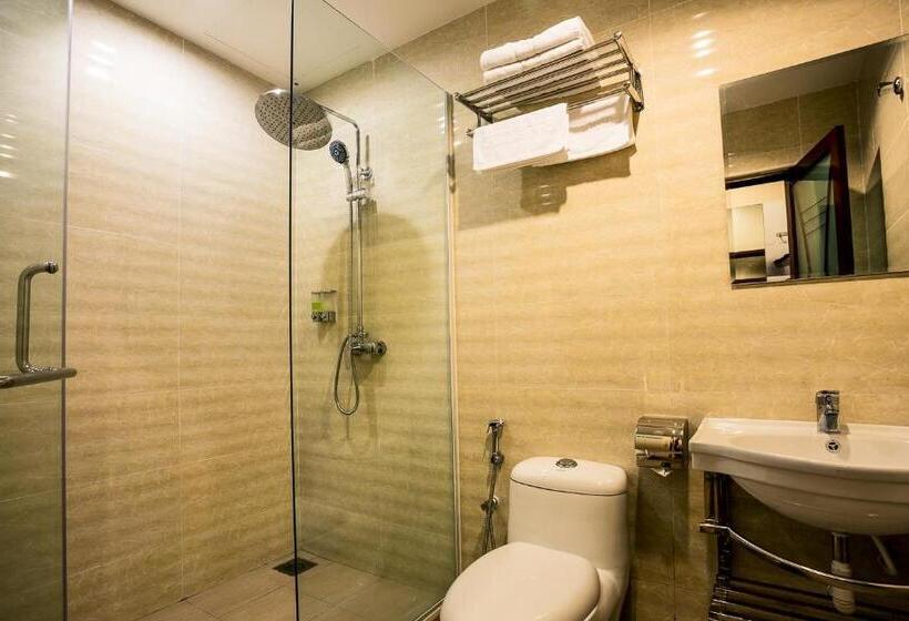 Семейный Номер, Golden Roof Hotel Ampang Ipoh