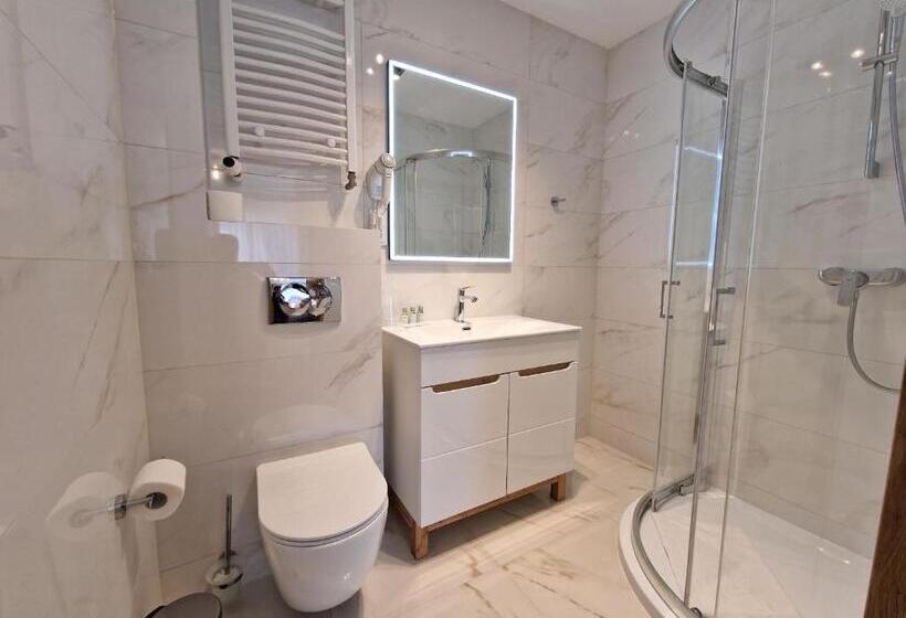 Номер Стандарт с Балконом, Villa Cristal