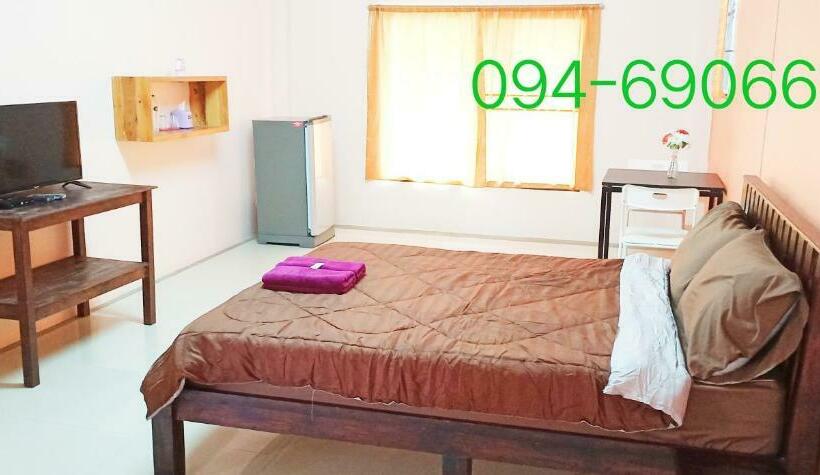 Студия Стандарт, Banyan Resort Bangsaen