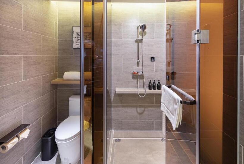 Семейный Номер Премиум, Atour Hotel Zhuhai Gongbei Fuhuali