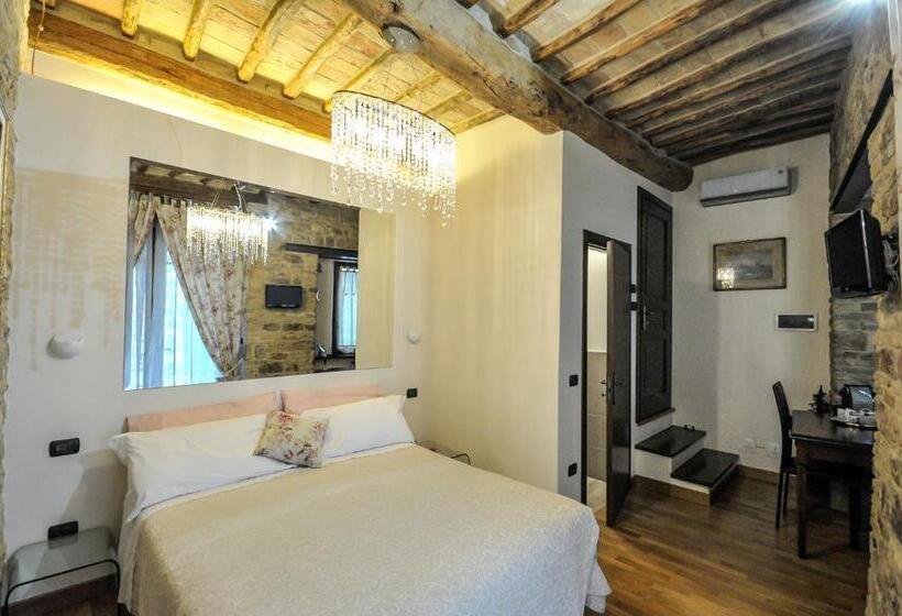 اتاق سوپریور, Case Brizi Assisi