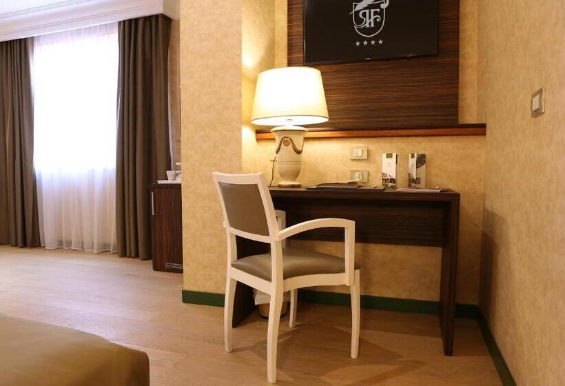 Люкс Повышенной Комфортности, Relais La Fattoria
