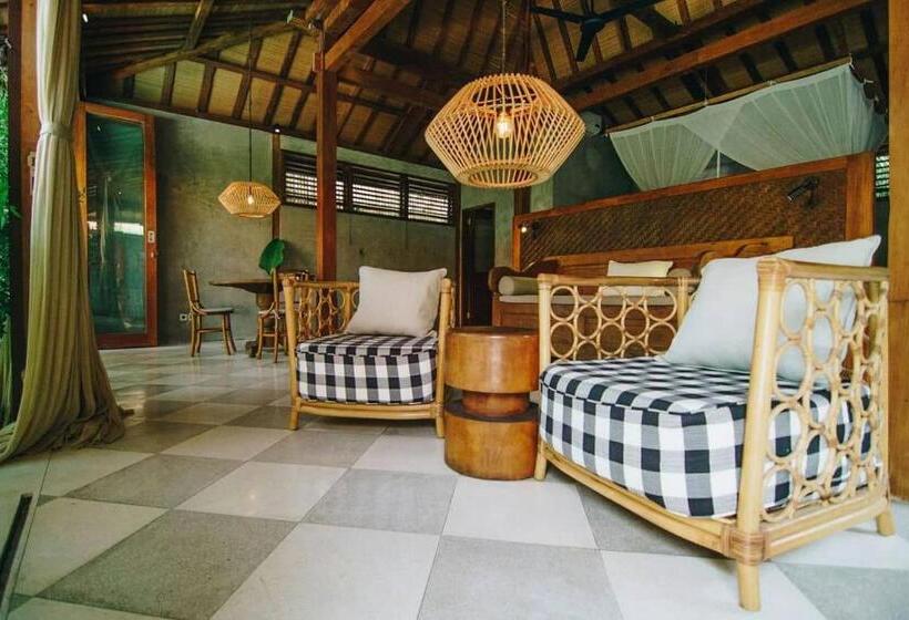 Бунгало Deluxe, Zin Berawa Villas & Bungalows