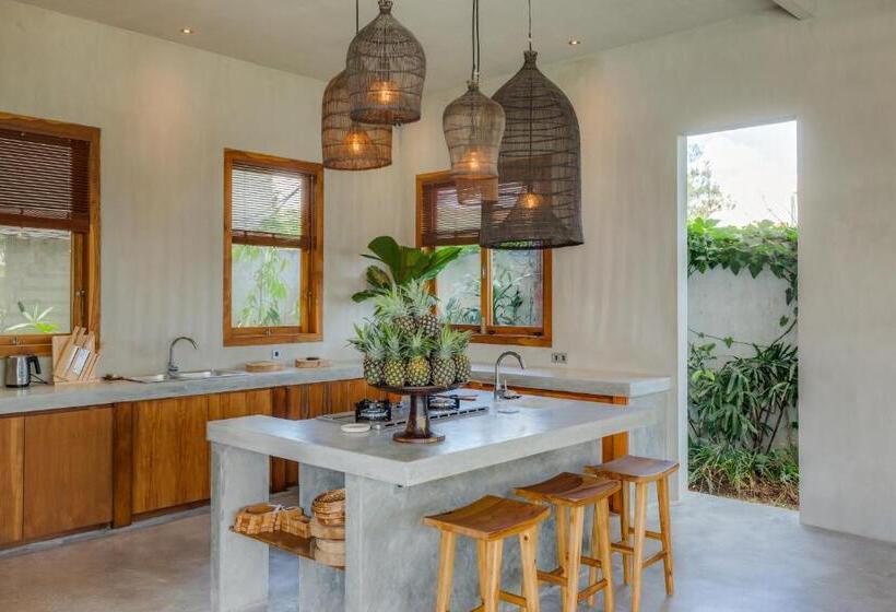 Номер Executive, Zin Berawa Villas & Bungalows