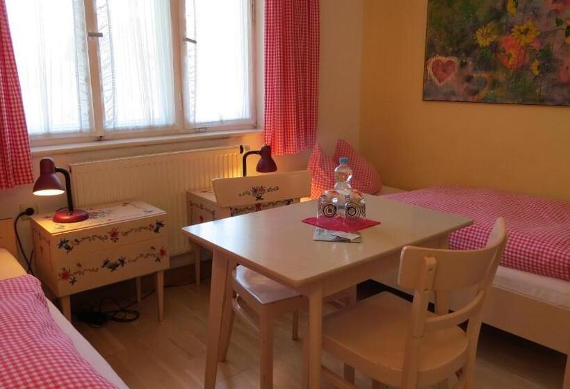 4인용 스탠다드 룸, Gästehaus Huber   Traditional Sixties Hostel