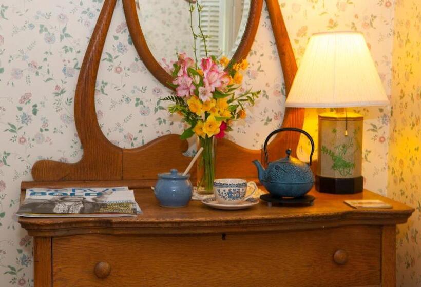 Номер Deluxe Кровать Кинг, Orchard Inn