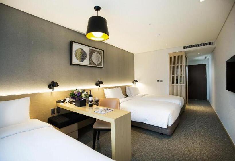 Quarto Familiar Deluxe, Arirang Hill Hotel Dongdaemun