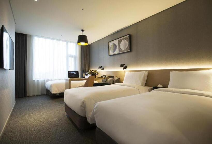 Quarto Triplo Deluxe, Arirang Hill Hotel Dongdaemun