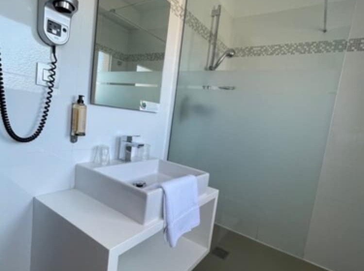 Номер Superior с Террасой, Hôtel L Escale Coté Port