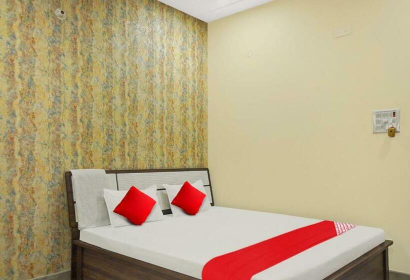 Трехместный Номер Классика, Oyo Flagship 81158  Rukmini Inn Banquets