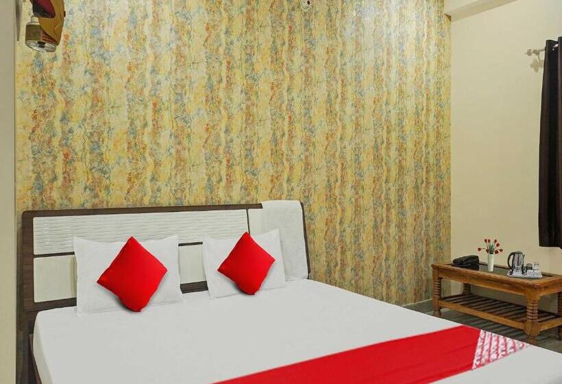Трехместный Номер Классика, Oyo Flagship 81158  Rukmini Inn Banquets