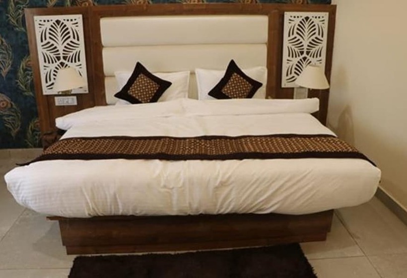 Номер Deluxe, Treebo Haveli Resort Roots, Bhupatwala Haridwar