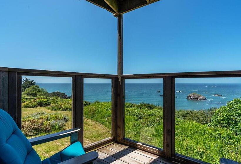 Люкс Кровать Кинг, Turtle Rocks Oceanfront Inn