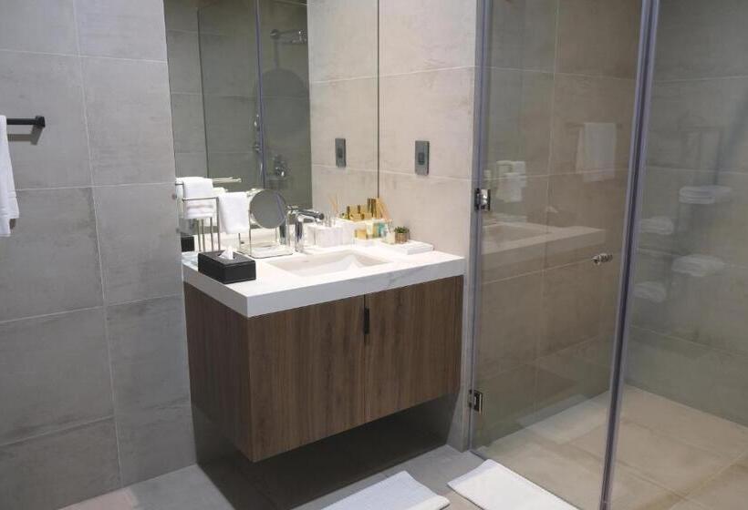 استودیو استاندارد با تخت کینگ, Charthouse Bahrain