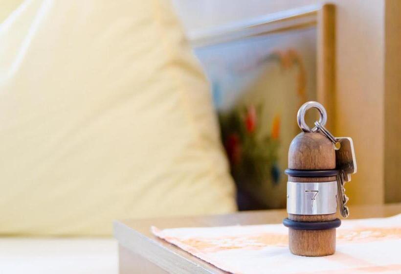 Номер Стандарт, B&b Zum Guten Tropfen