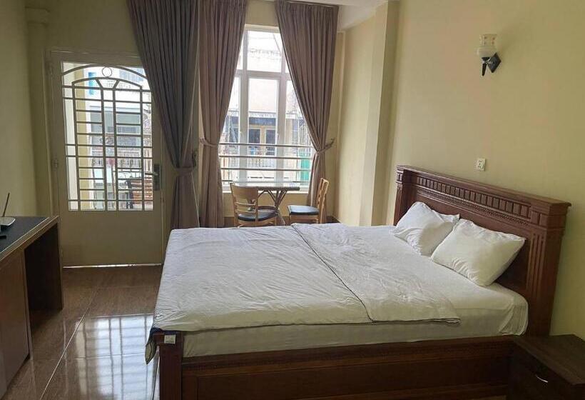 带大床的标准间, Blue Sky Guest House