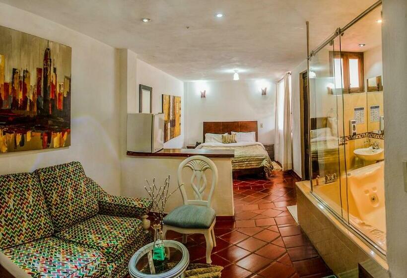 Полулюкс, Bahía Olivo Boutique & Spa