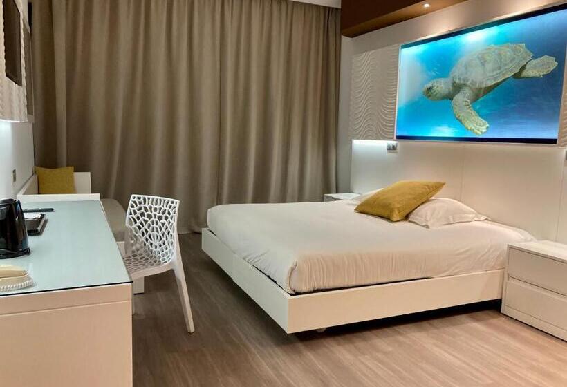스탠다드 룸 바다 전망, Marineland Hôtel