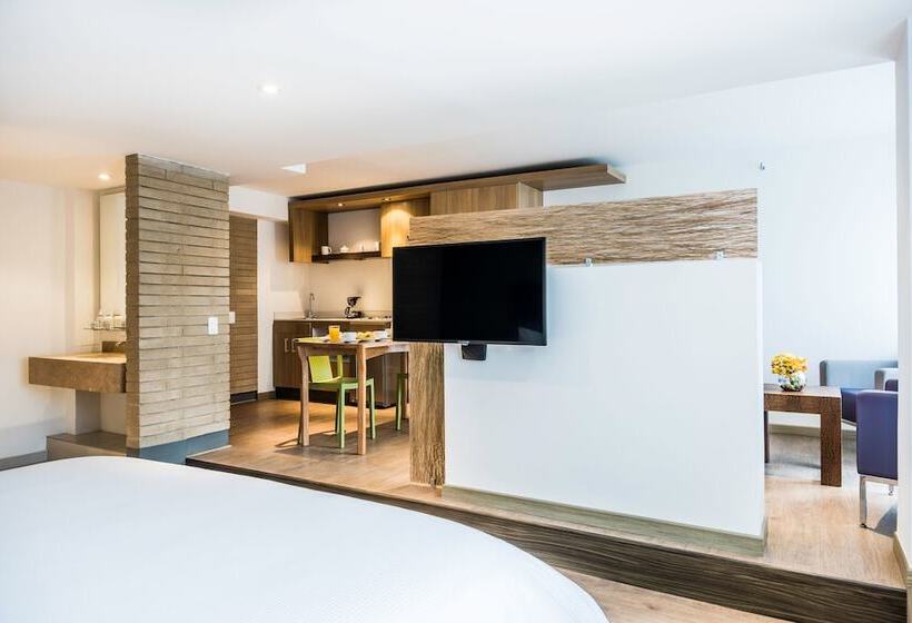 Люкс, Viaggio Teleport City Suites