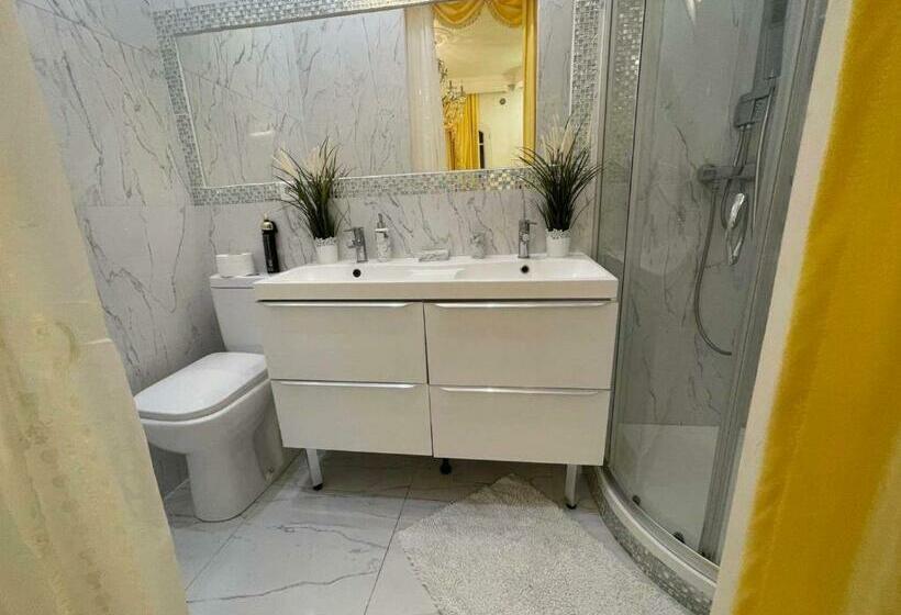 Номер Deluxe, Chambre De Luxe 95 Grise