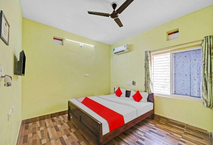Трехместный Номер Классика, Flagship Hotel Sunlight Premium Guest House