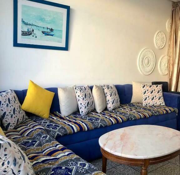 Студио Стандарт с Балконом, Big Blue Guest House