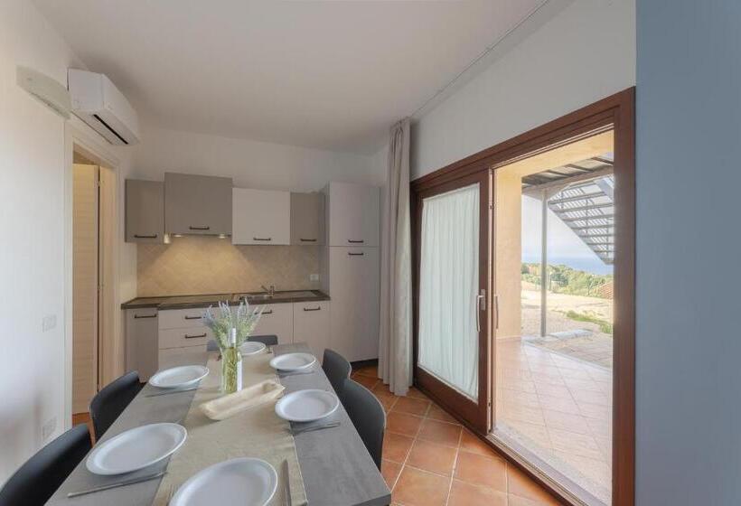 Апартаменты 2 Спальни, Residence Le Rocce Rosse