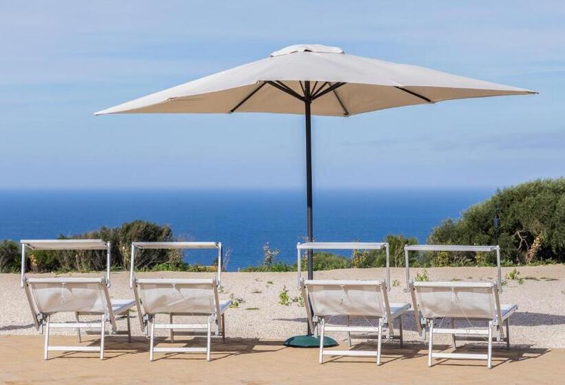 Апартаменты 2 Спальни, Residence Le Rocce Rosse