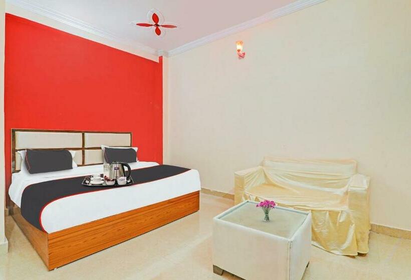 Трехместный Номер Классика, Collection O Sundaram Resort