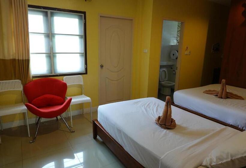 Трехместный Номер Deluxe, Baan Baramee House