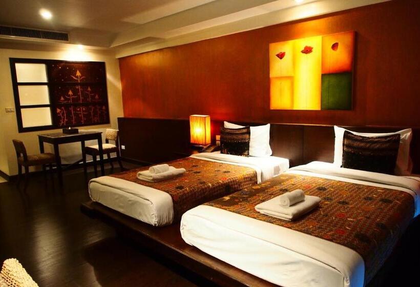 Monolocale Standard con Terrazza, Baan Suwantawe