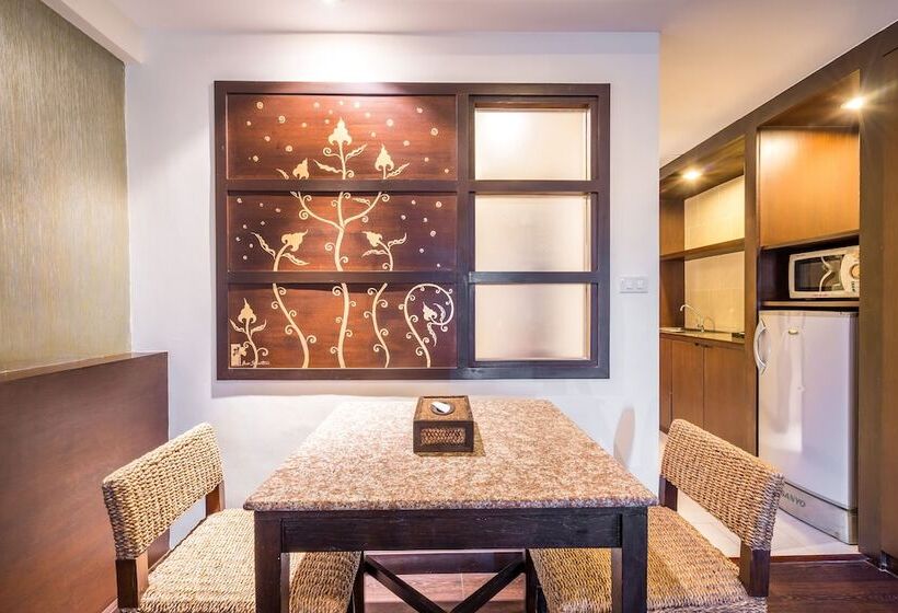 Monolocale Standard con Terrazza, Baan Suwantawe