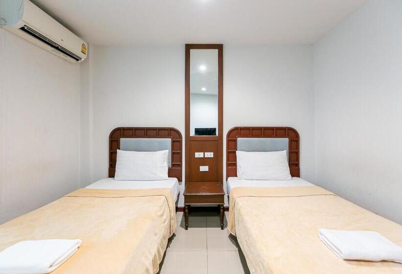 스탠다드 룸, Deeden Pattaya Resort