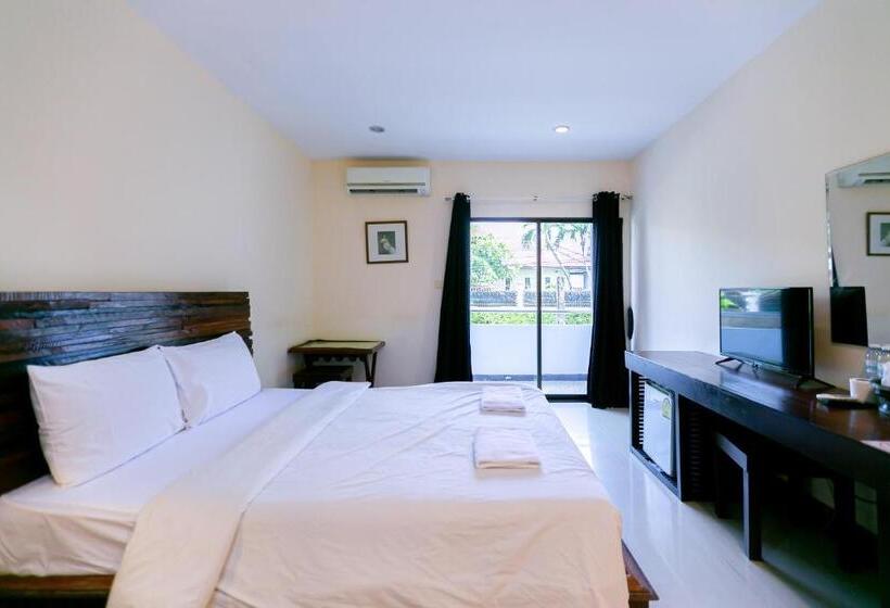 수피리어 룸, Deeden Pattaya Resort