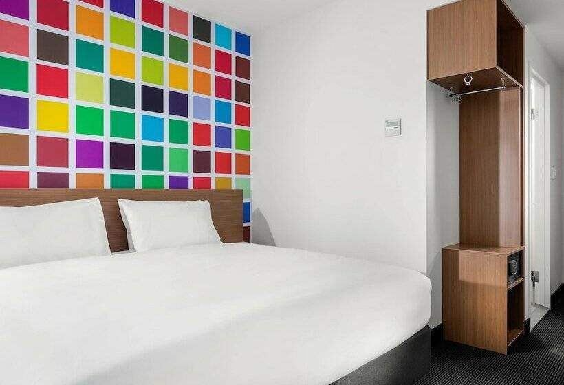 디럭스 룸, Ibis Styles Brisbane Elizabeth Street