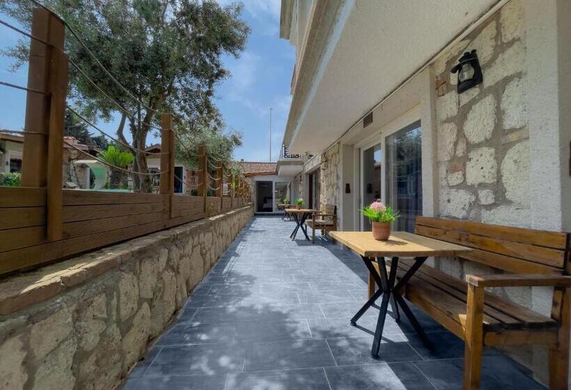 Chambre Familiale Vue Jardin, Etiz Hotels Alaçatı