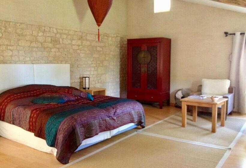 Семейный Номер Deluxe, Villa Mas