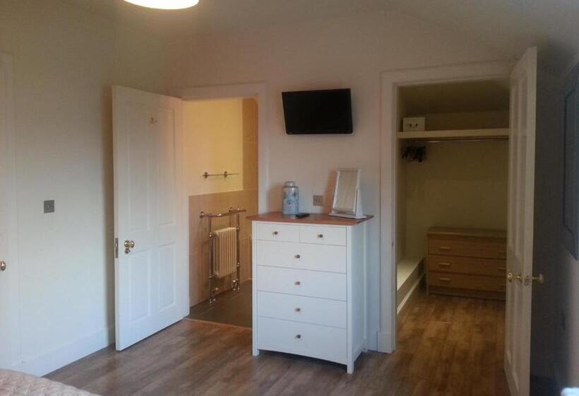 Дом 1 Спальня, Gate Lodge At Lough Erne Golf Village