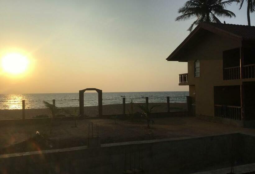 Номер Deluxe, Sea Bay Resort