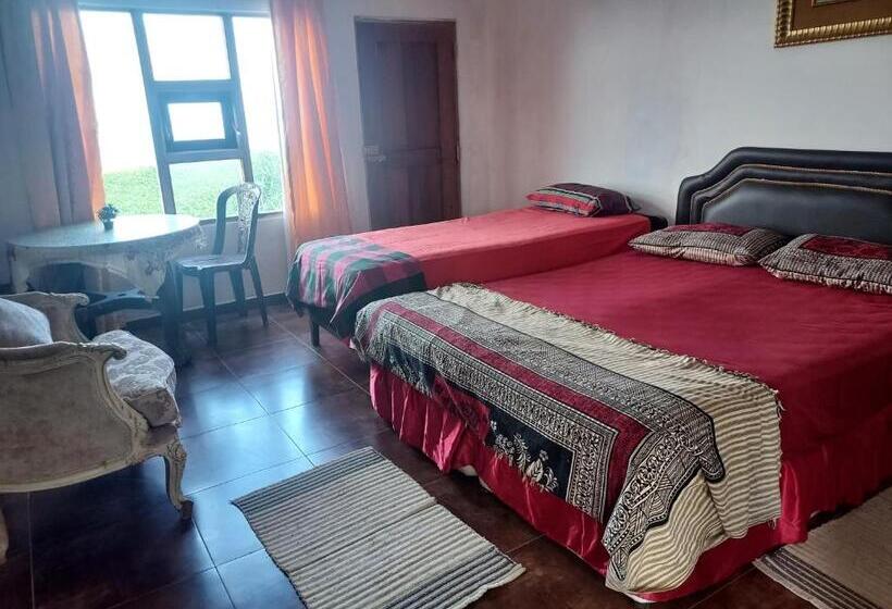 Трежместный Номер Economy, Sea Bay Resort
