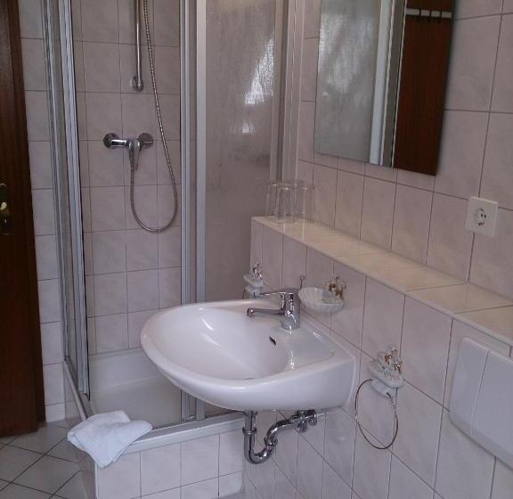 Номер Стандарт, Pension Schwalbennest