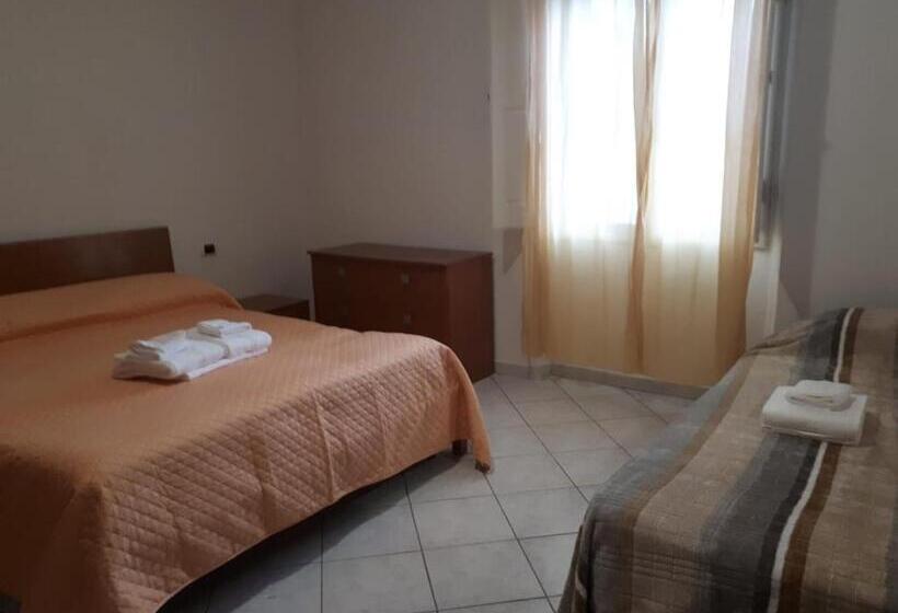 Номер Стандарт, Galluras B&b